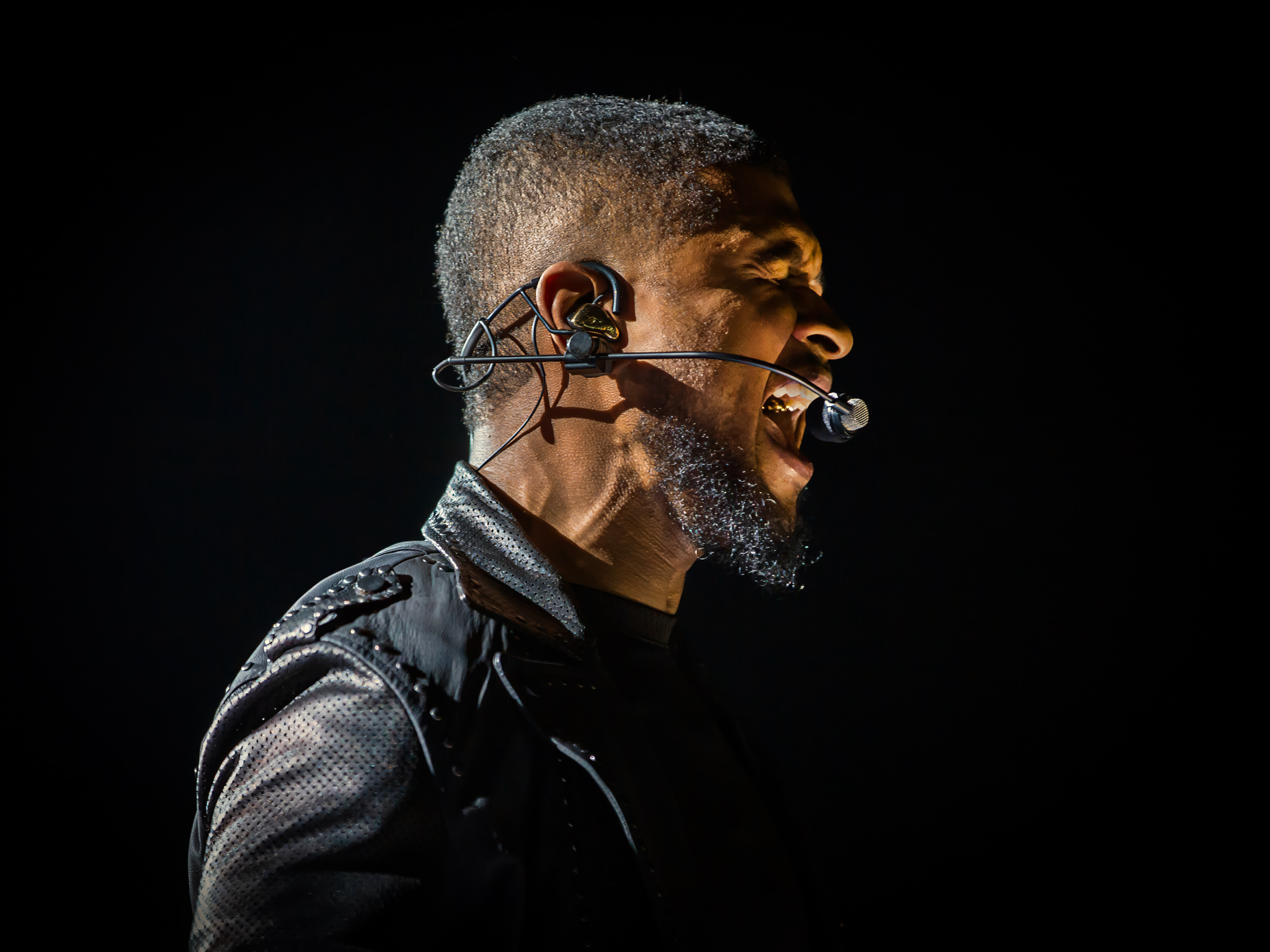 Usher by Bullet-ray Photography